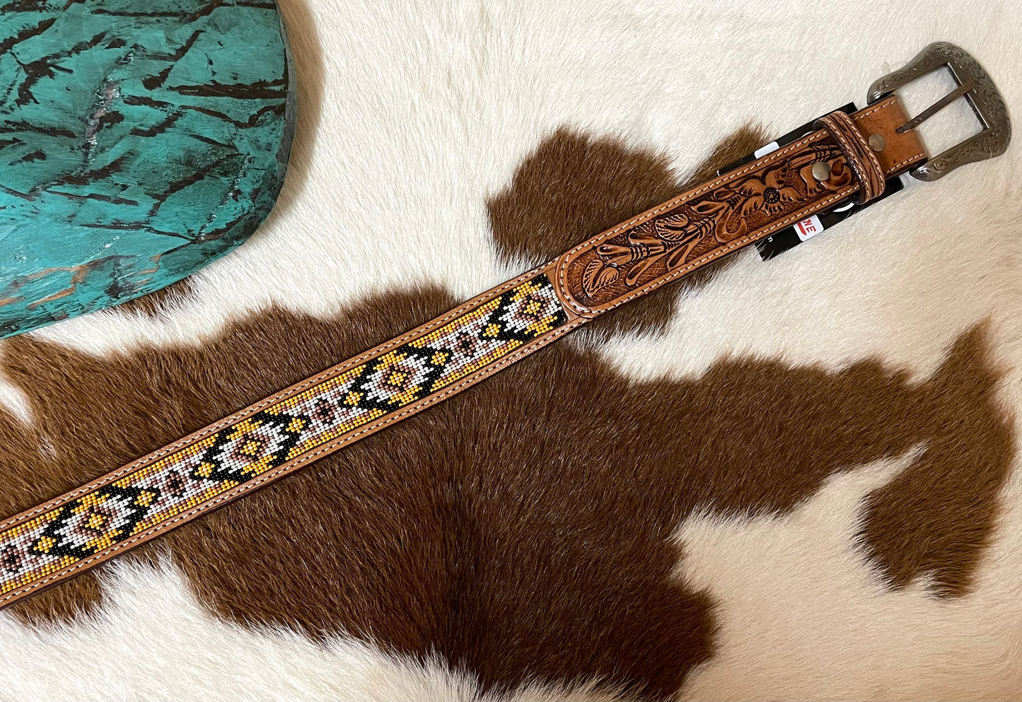 WESTERN BEADED BELT