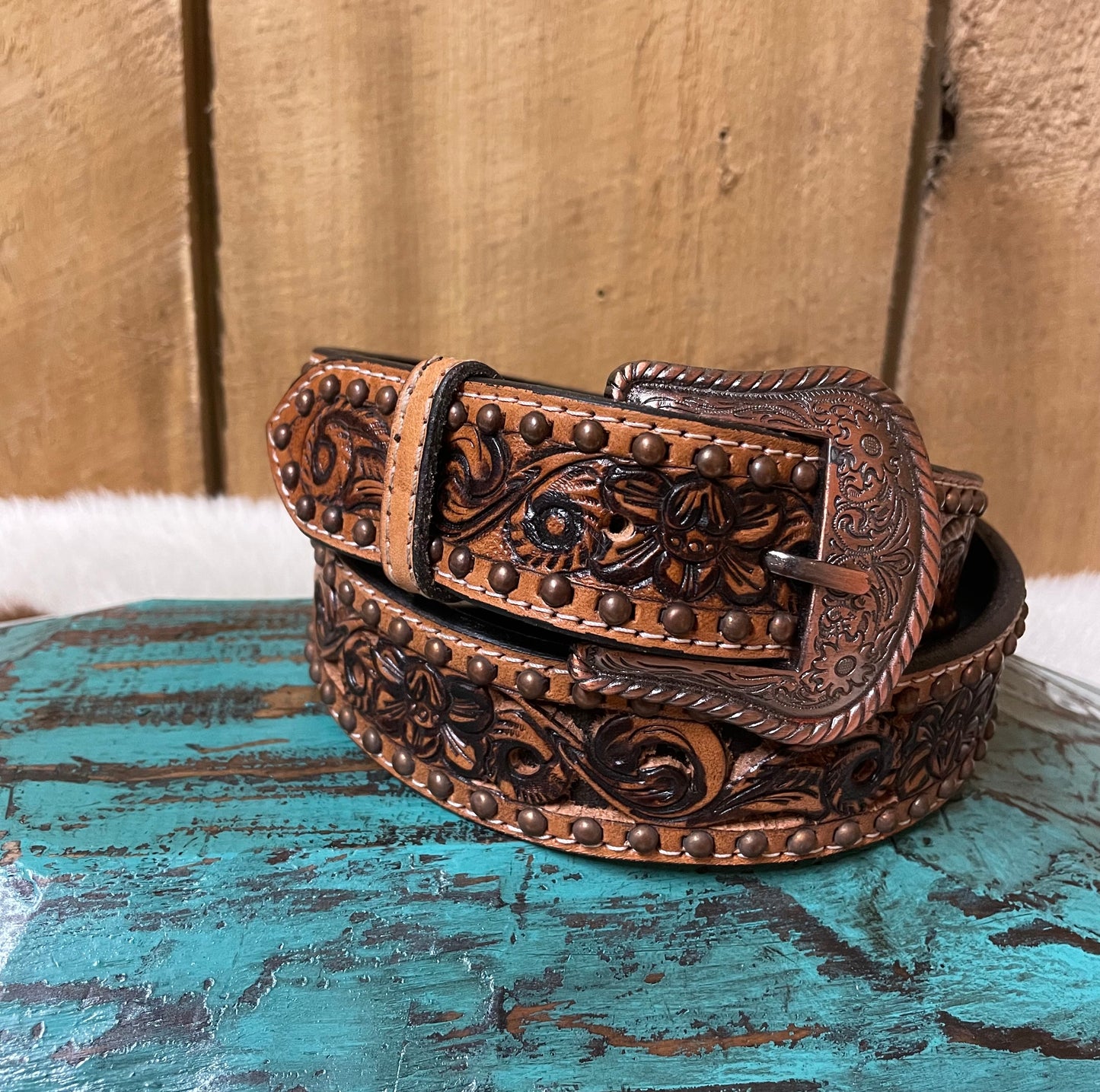 TOOLED LEATHER BELT