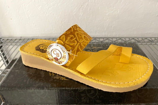 LEATHER SANDAL